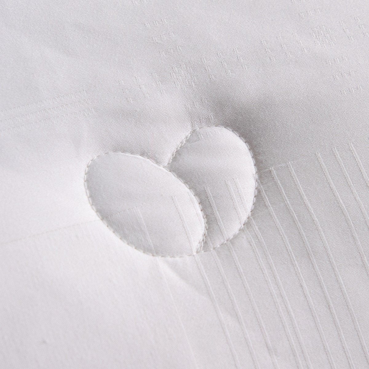 200 x 230 size Tussah Silk All Season Duvet Insert - Image 8