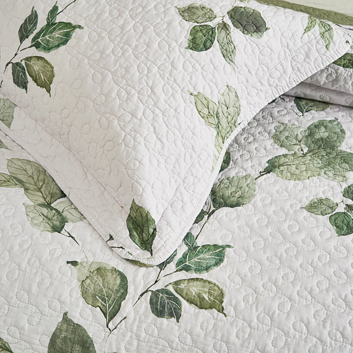 Kaman Floral Cotton Quilt Set - Image 8