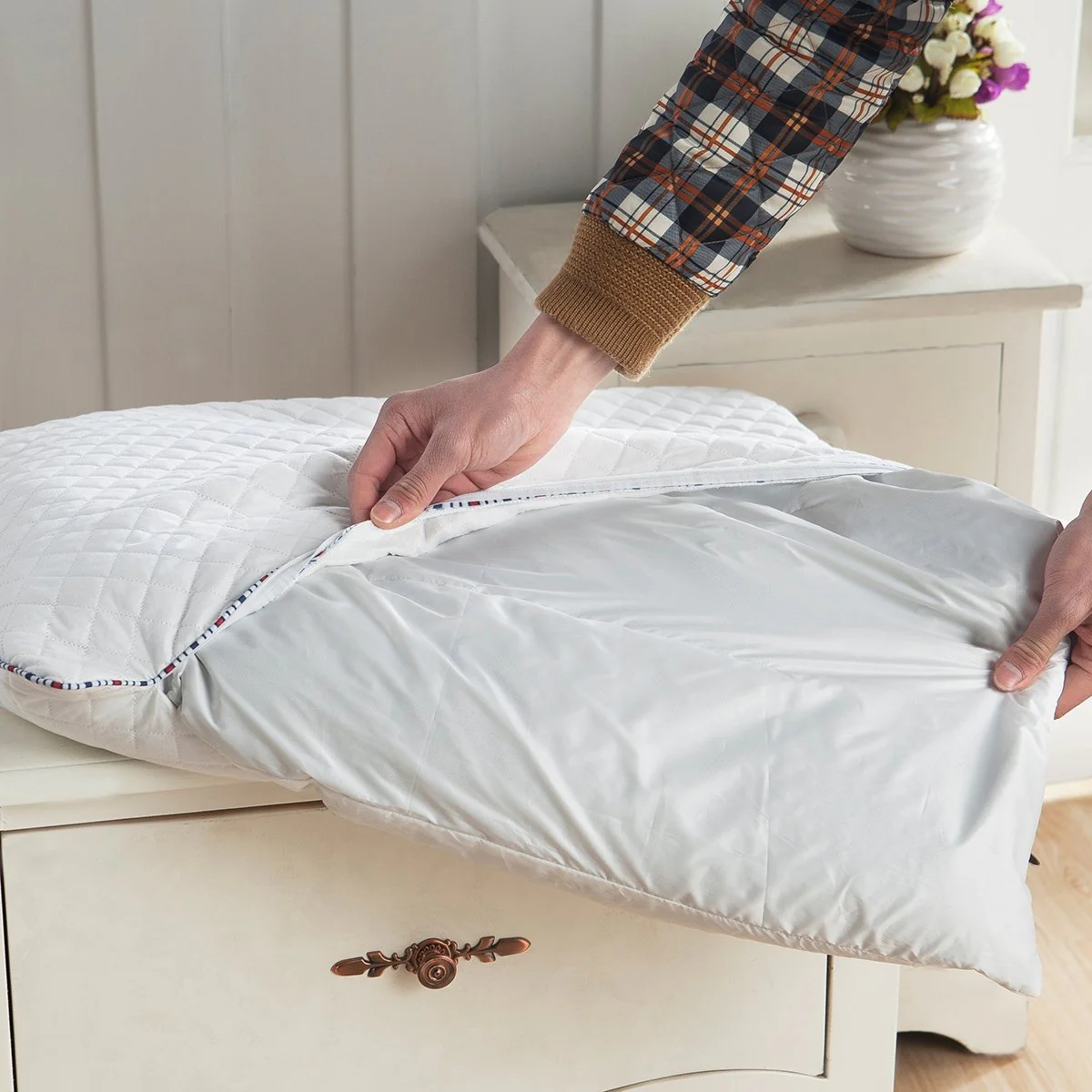 PiloMio® Adjustable Buckwheat Pillow - Medium - Image 7