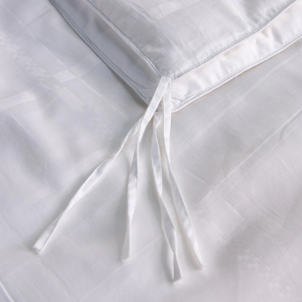 Tussah Silk Light Silk Duvet Insert - Image 8